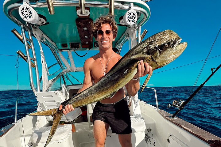 Half Day Deep Sea Fishing Private Charter in Tamarindo - Photo 1 of 25